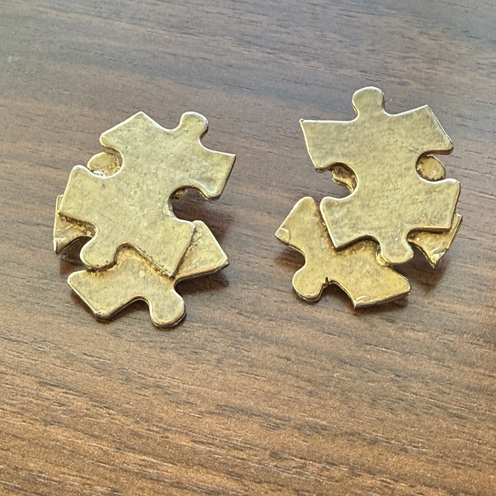 Chic Silver Puzzle Earrings